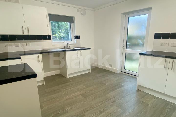 Marrying period charm with contemporary living & newly redecorated throughout  Lavender Sweep , Clapham Junction 